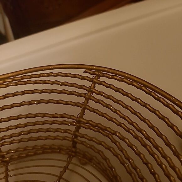 Wire Wrapped Basket - Picture 7 of 7